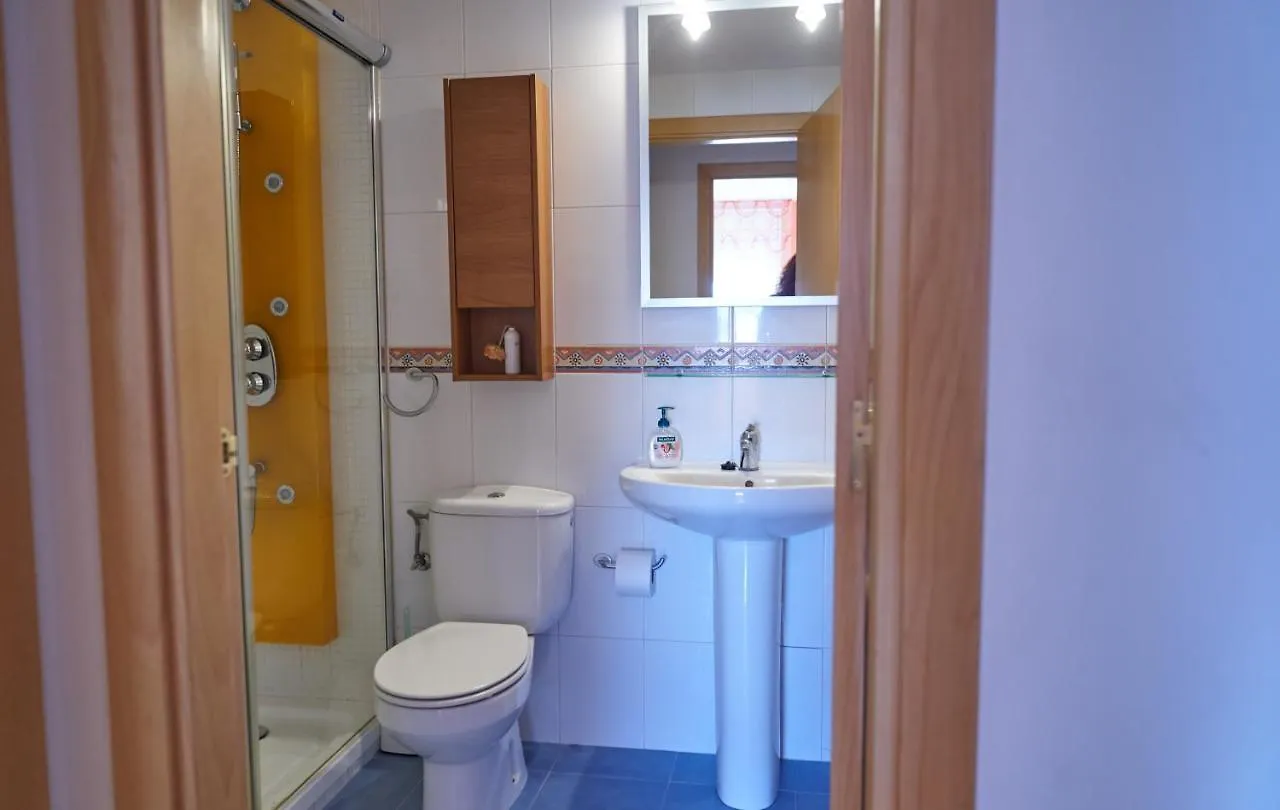 Family Apartment With Parking And Pool Manresa